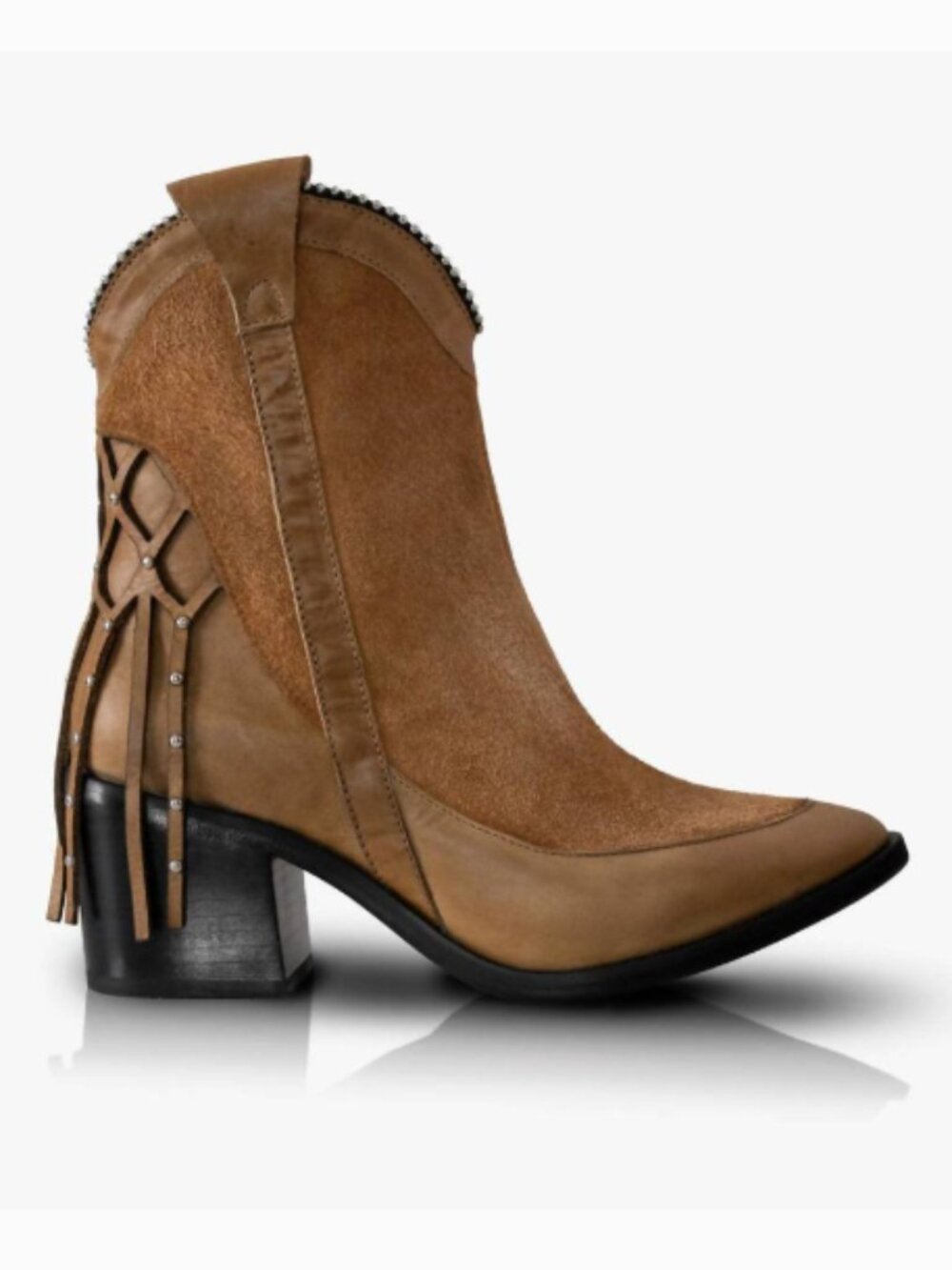 Bala Di Gala Short Fringe Leather Boots NWT Camel Size 6